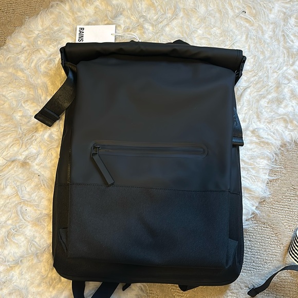 Other - Rains Trail Rolltop Backpack